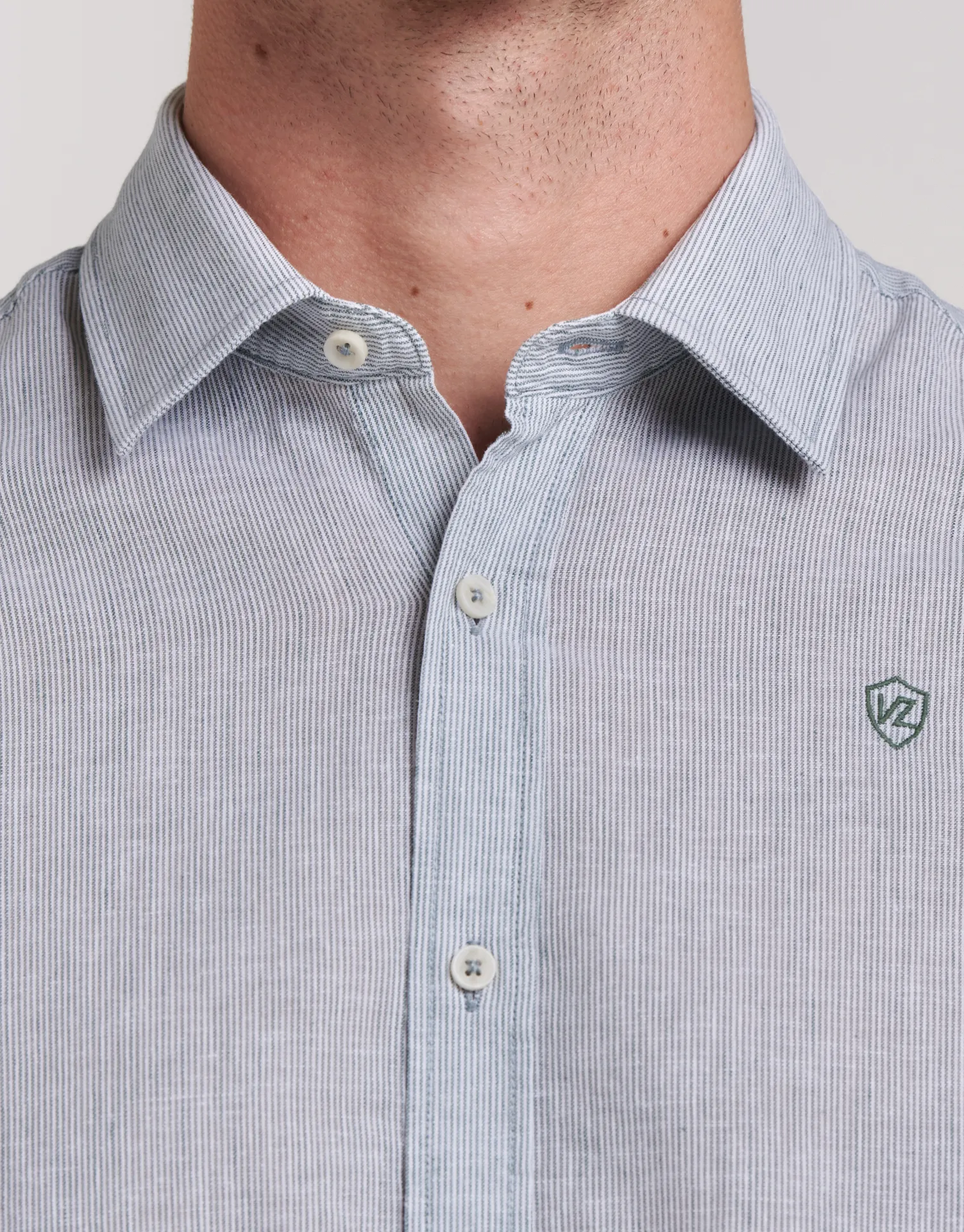 CAMISA LINO BASICA RAYAS - Image 18