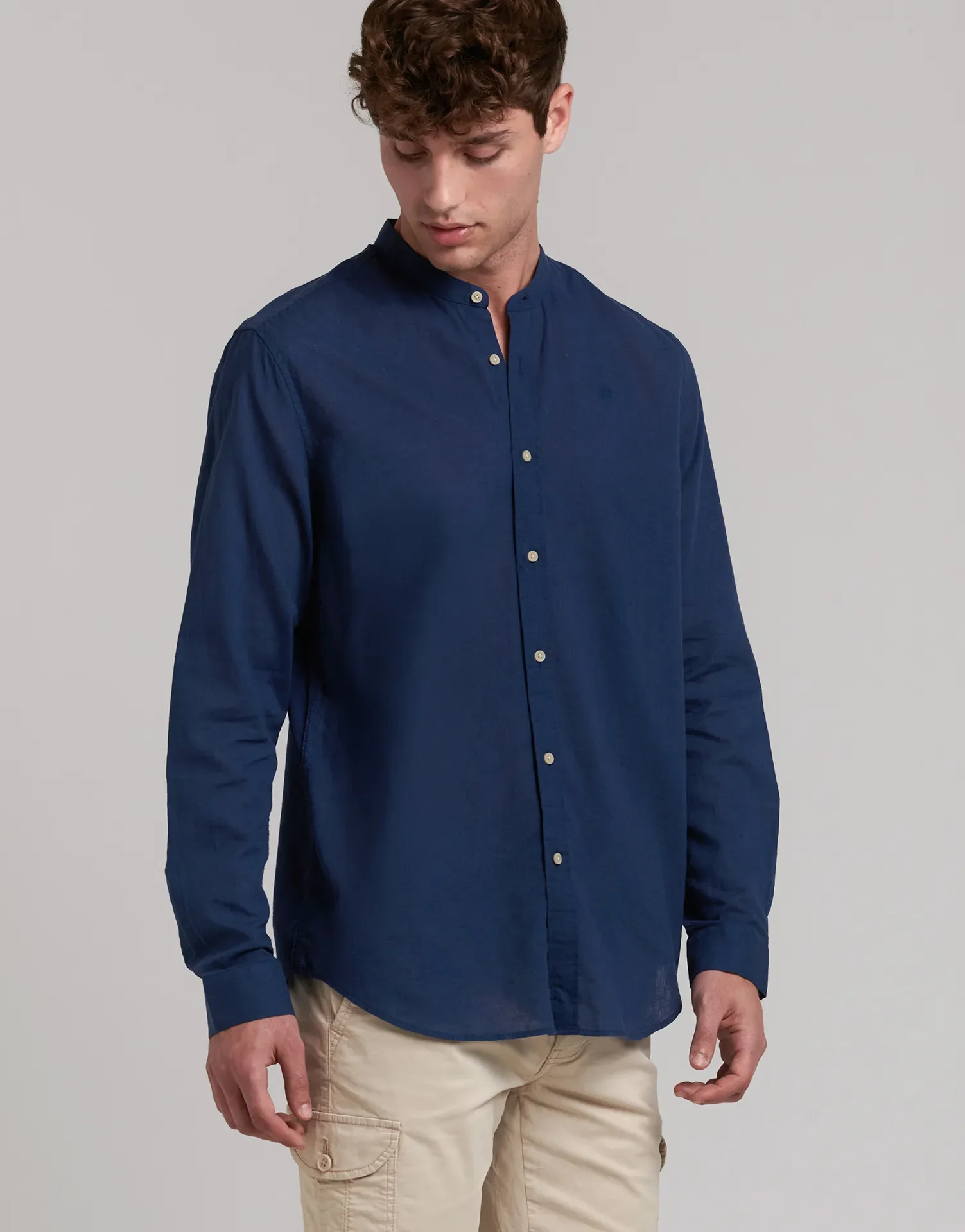 CAMISA LINO CUELLO MAO - Image 21