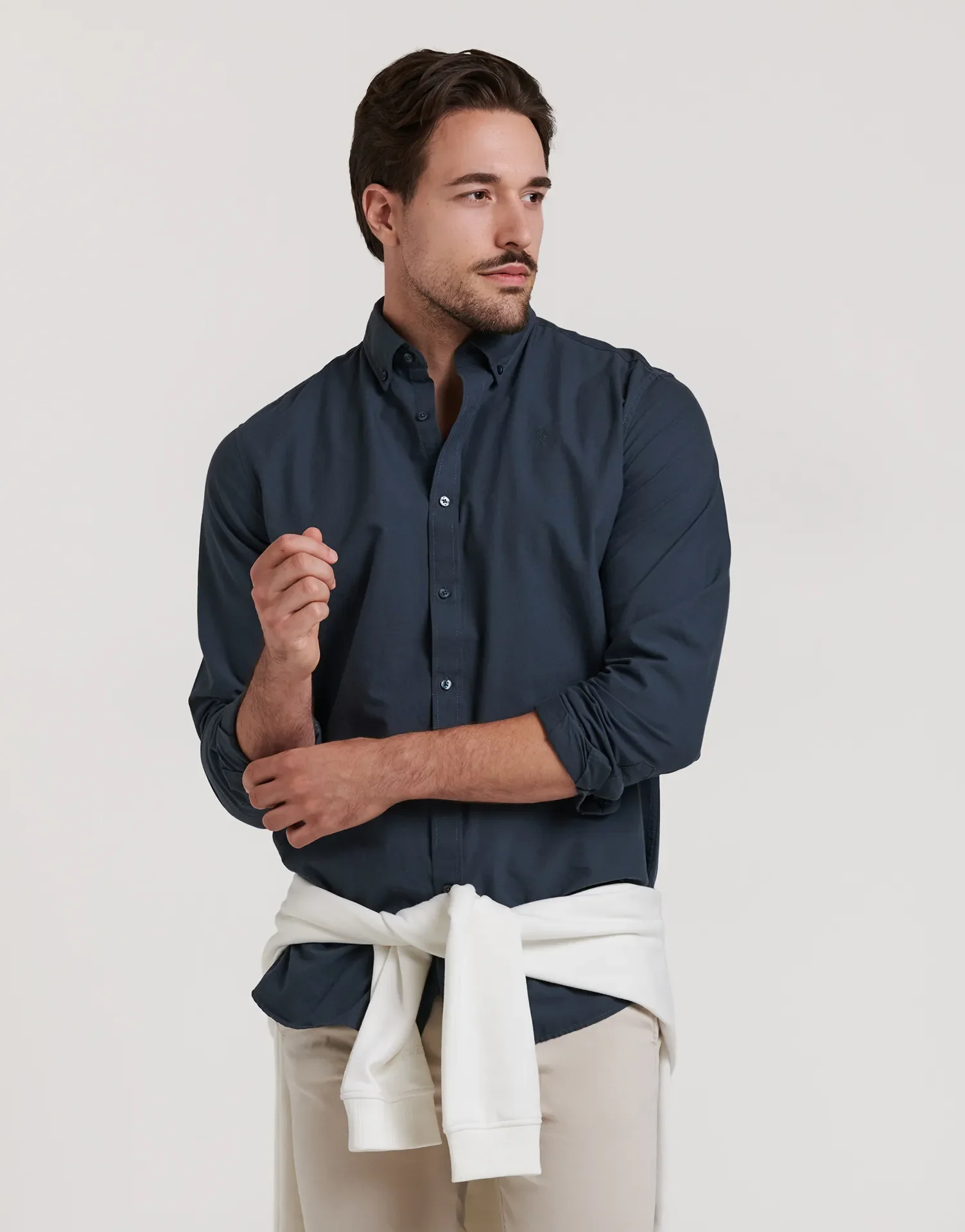 CAMISA LISA OXFORD - Image 15