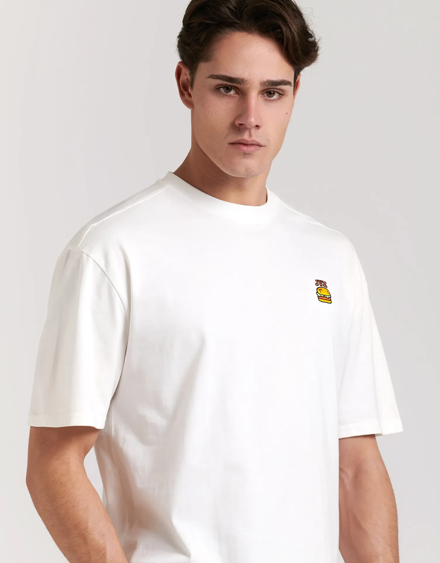 CAMISETA BASICA OVERSIZE BORDADO - Image 16