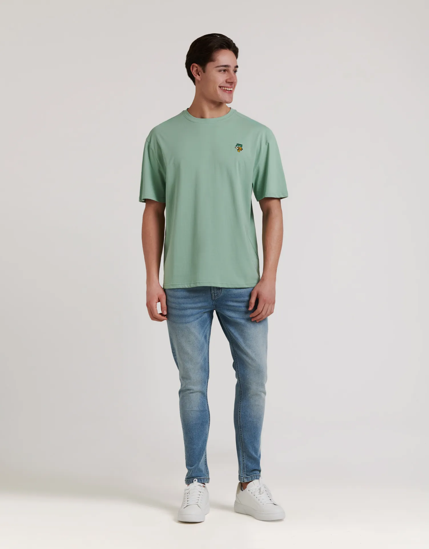 CAMISETA BASICA OVERSIZE BORDADO - Image 22