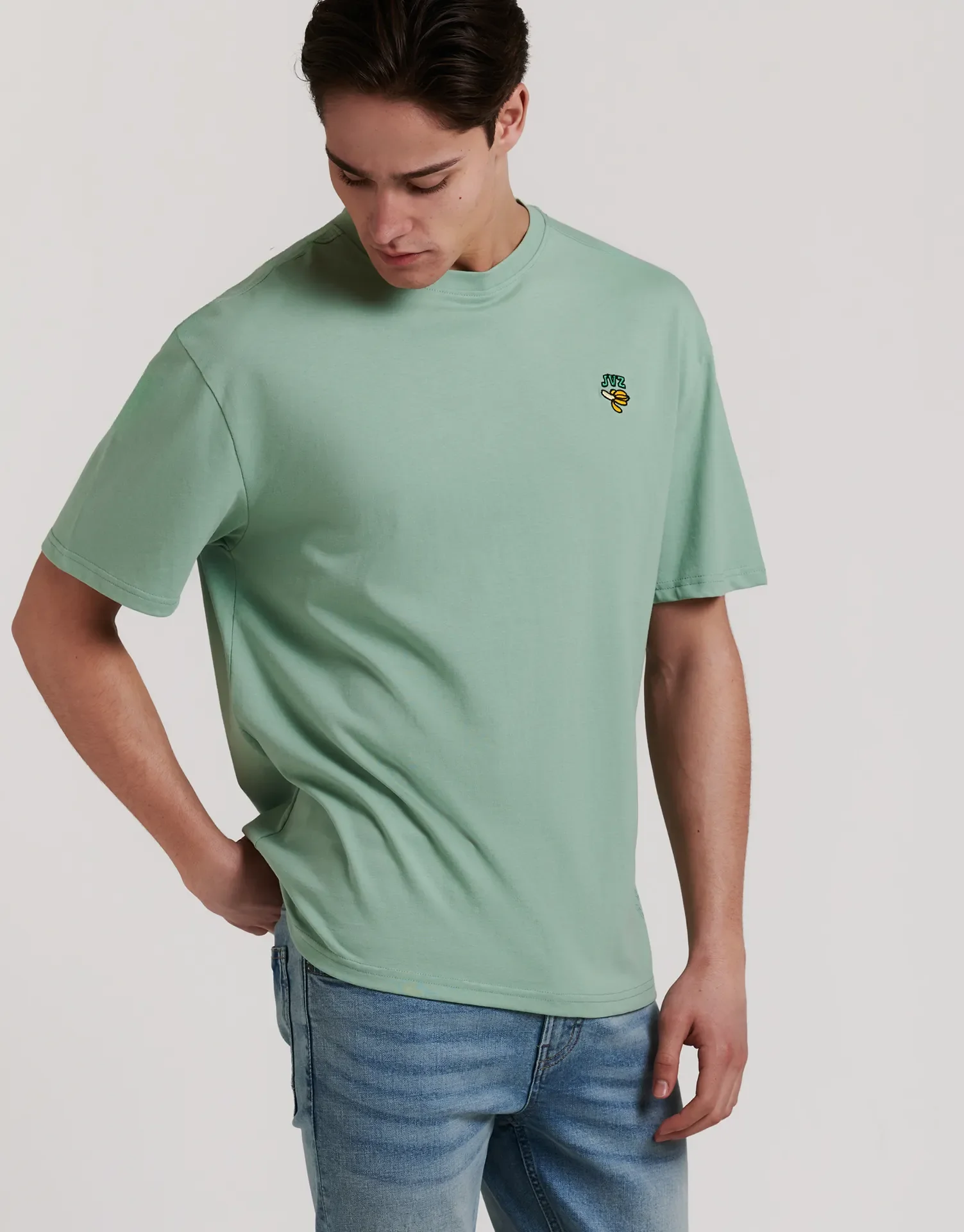 CAMISETA BASICA OVERSIZE BORDADO - Image 23
