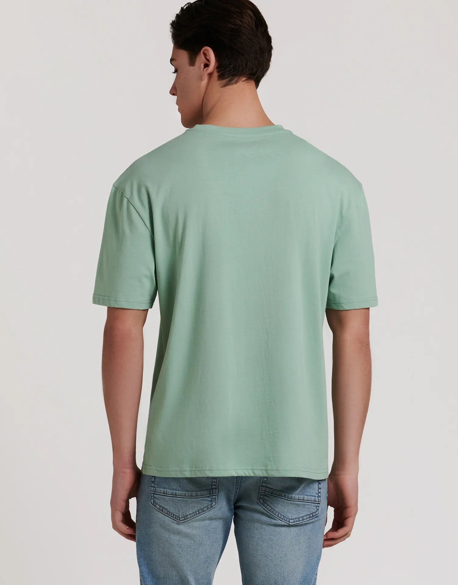 CAMISETA BASICA OVERSIZE BORDADO - Image 24