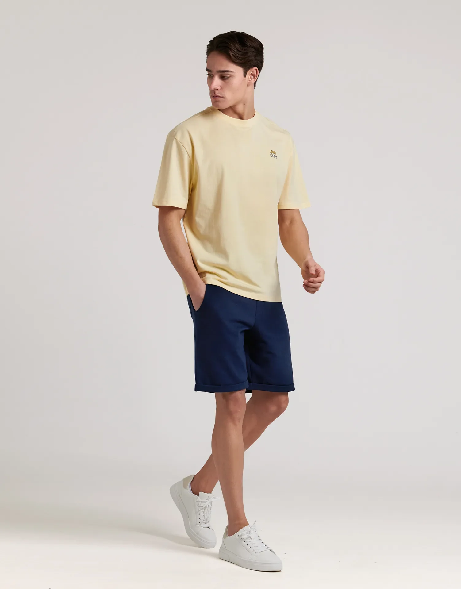 CAMISETA BASICA OVERSIZE BORDADO - Image 4