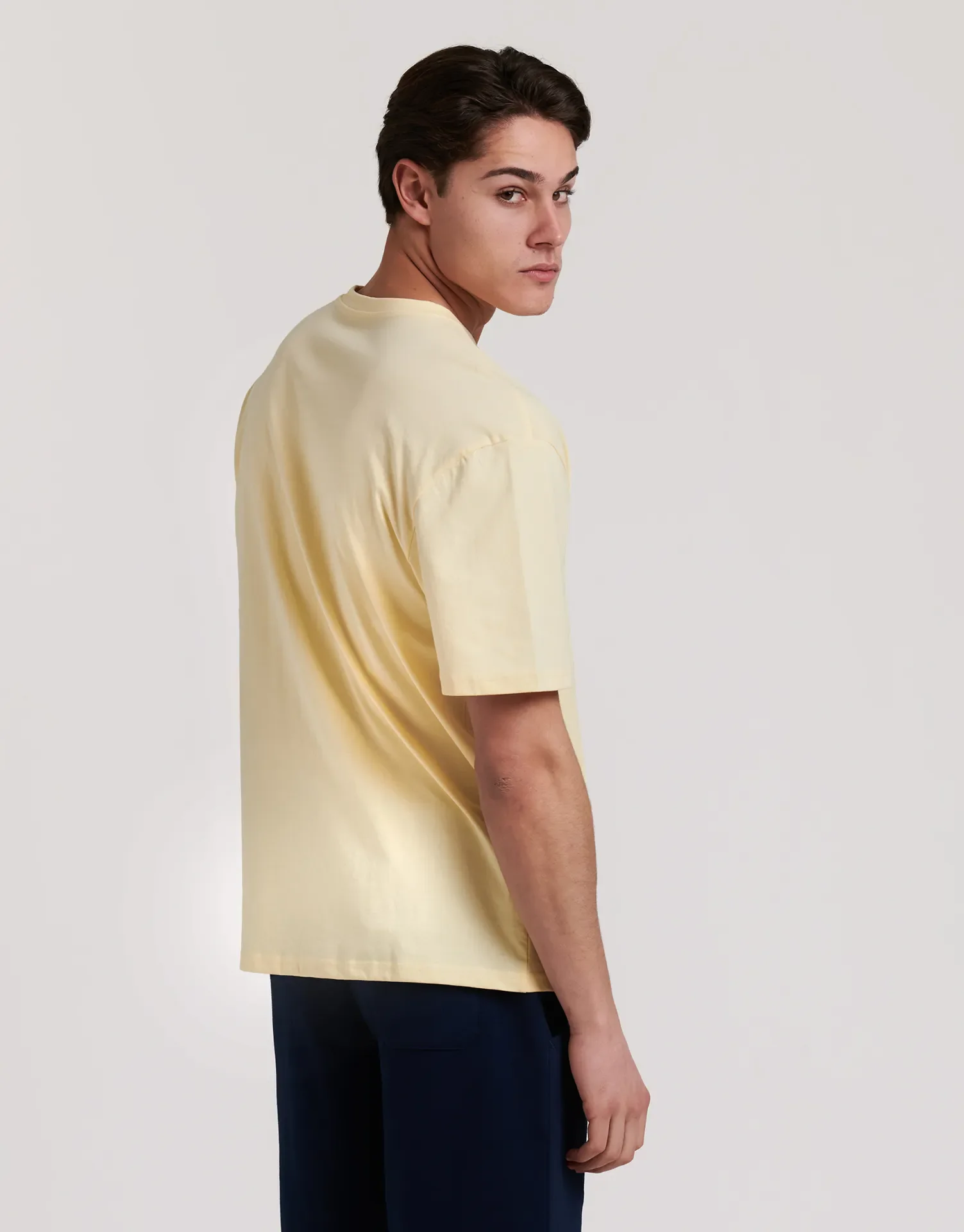 CAMISETA BASICA OVERSIZE BORDADO - Image 7