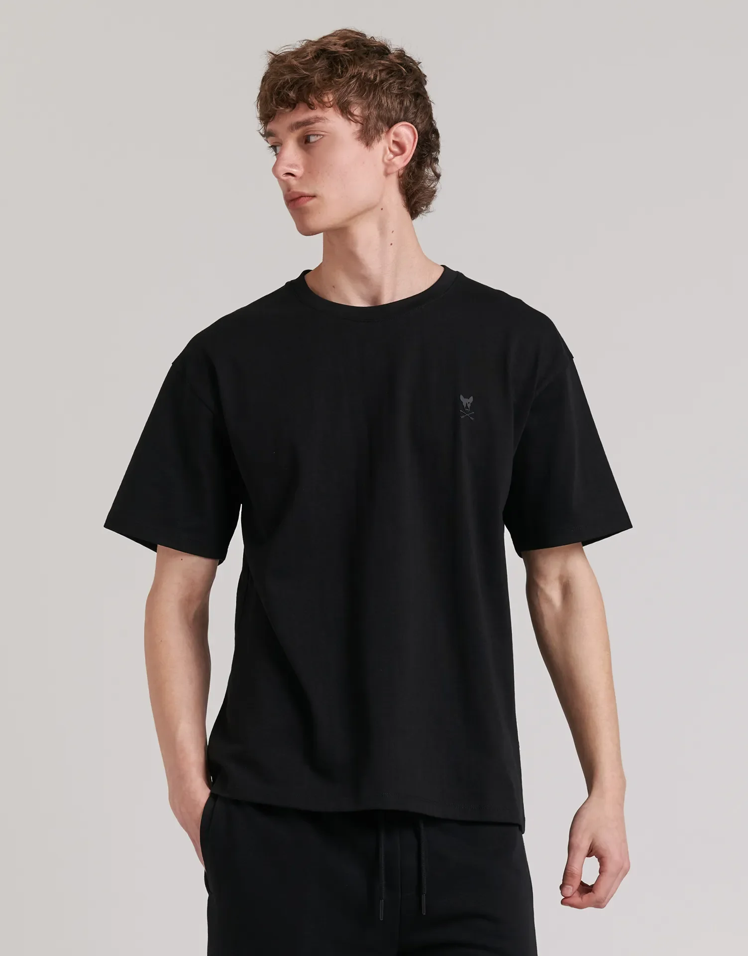 CAMISETA BASICA OVERSIZE - Image 19