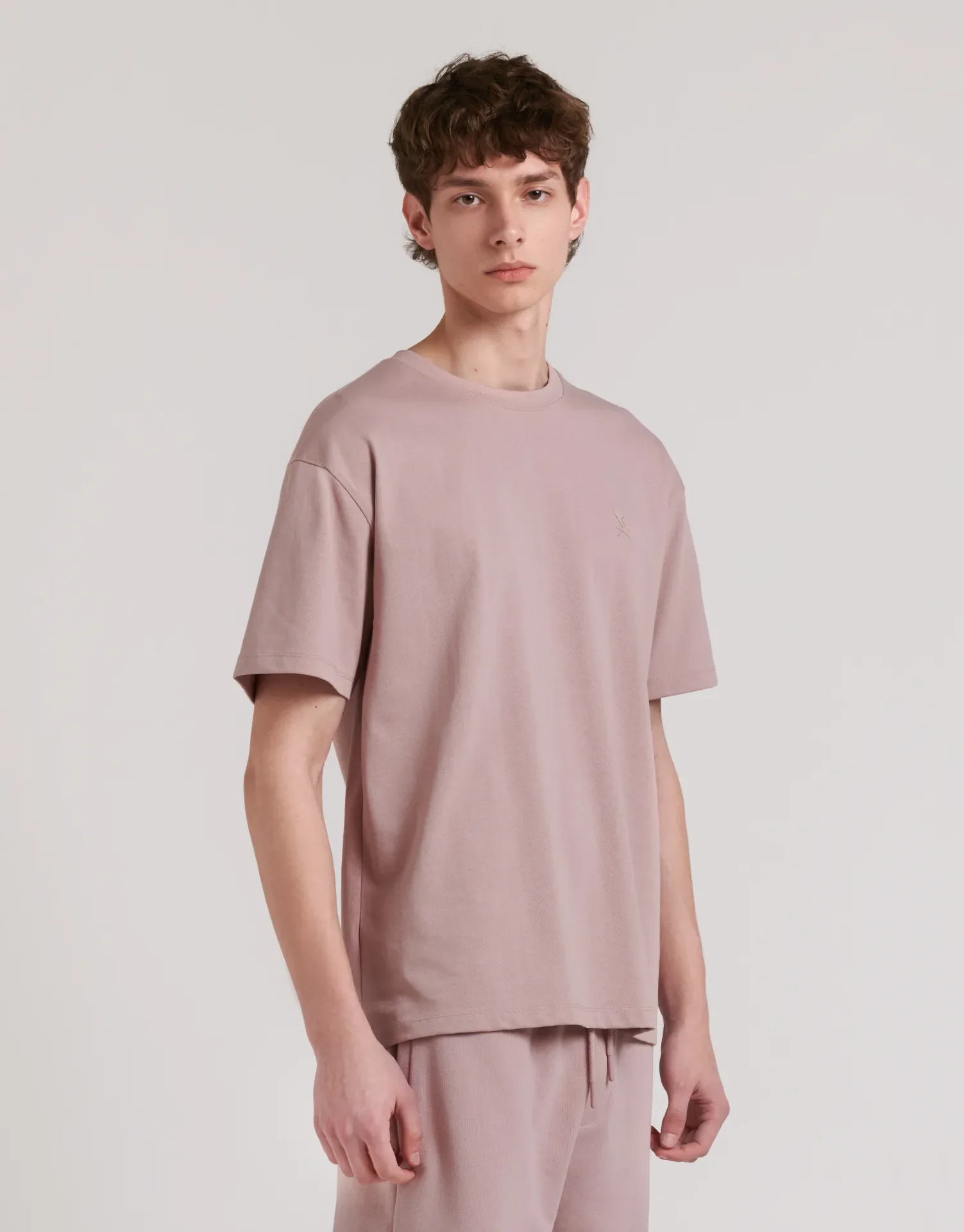 CAMISETA BASICA OVERSIZE - Image 27
