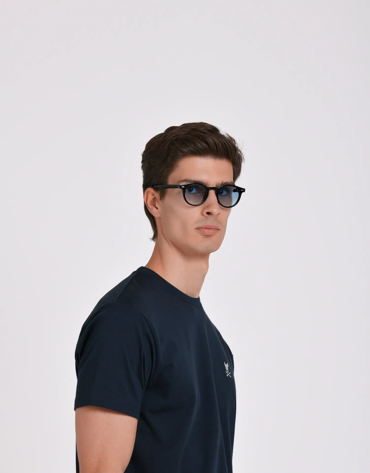 CAMISETA LISA REGULAR FIT LOGO - Image 13