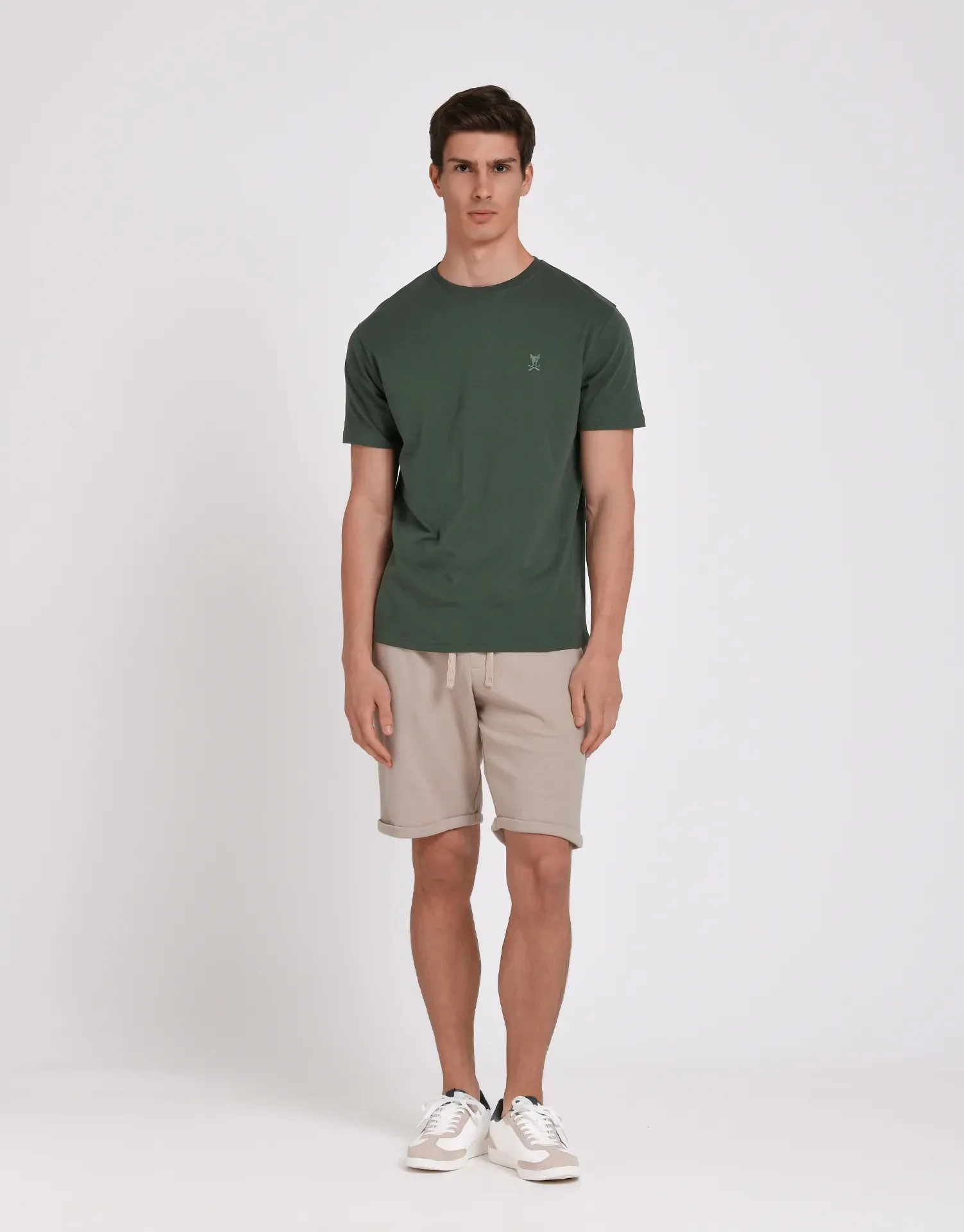 CAMISETA LISA REGULAR FIT LOGO - Image 31