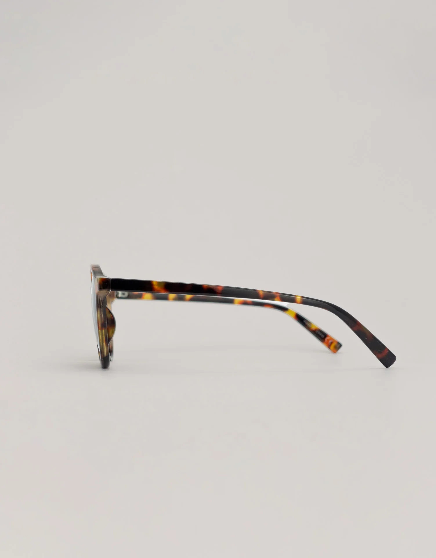 GAFAS REDONDAS EFECTO CAREY - Image 3