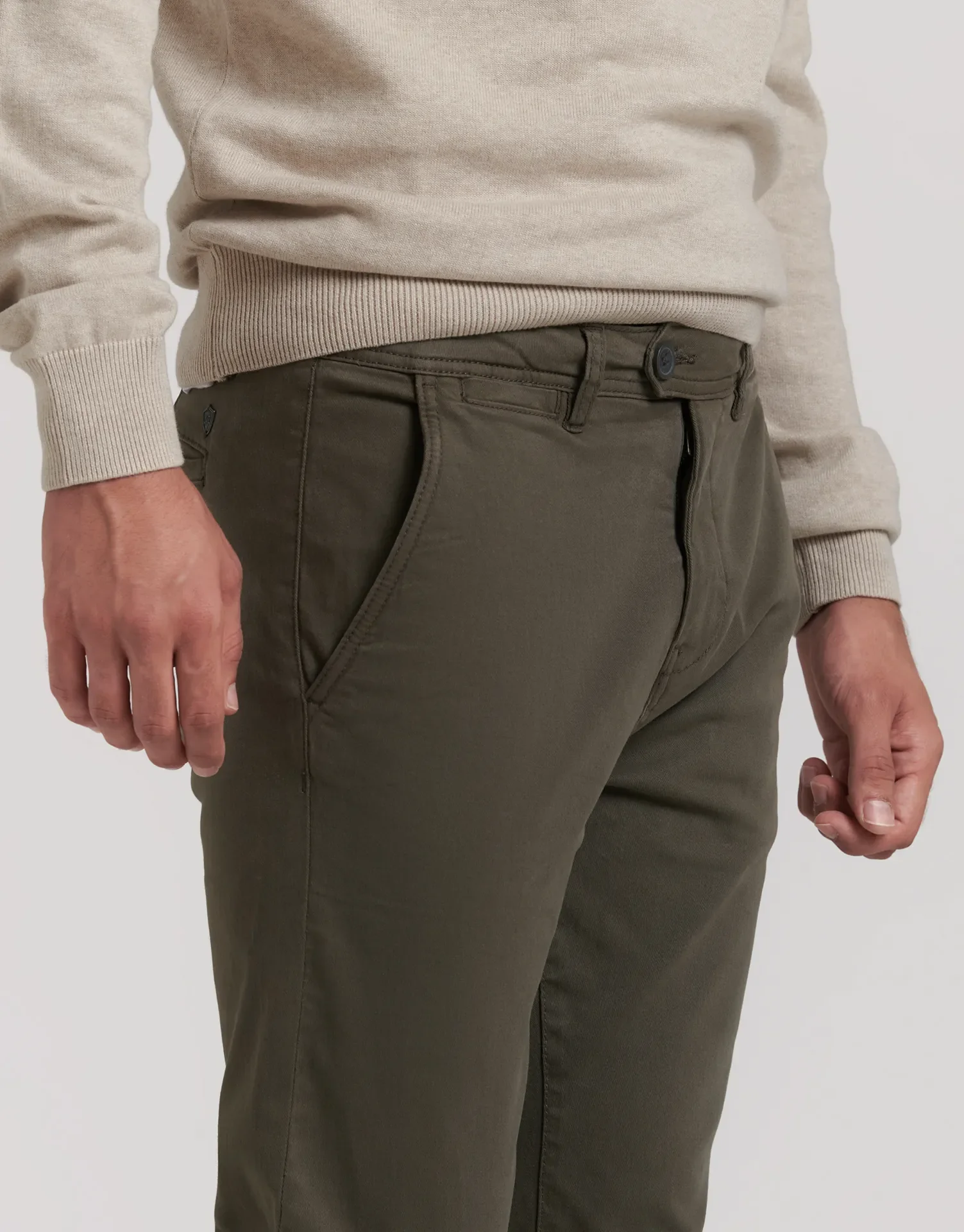 PANTALON CHINO BASIC Z00 - Image 9