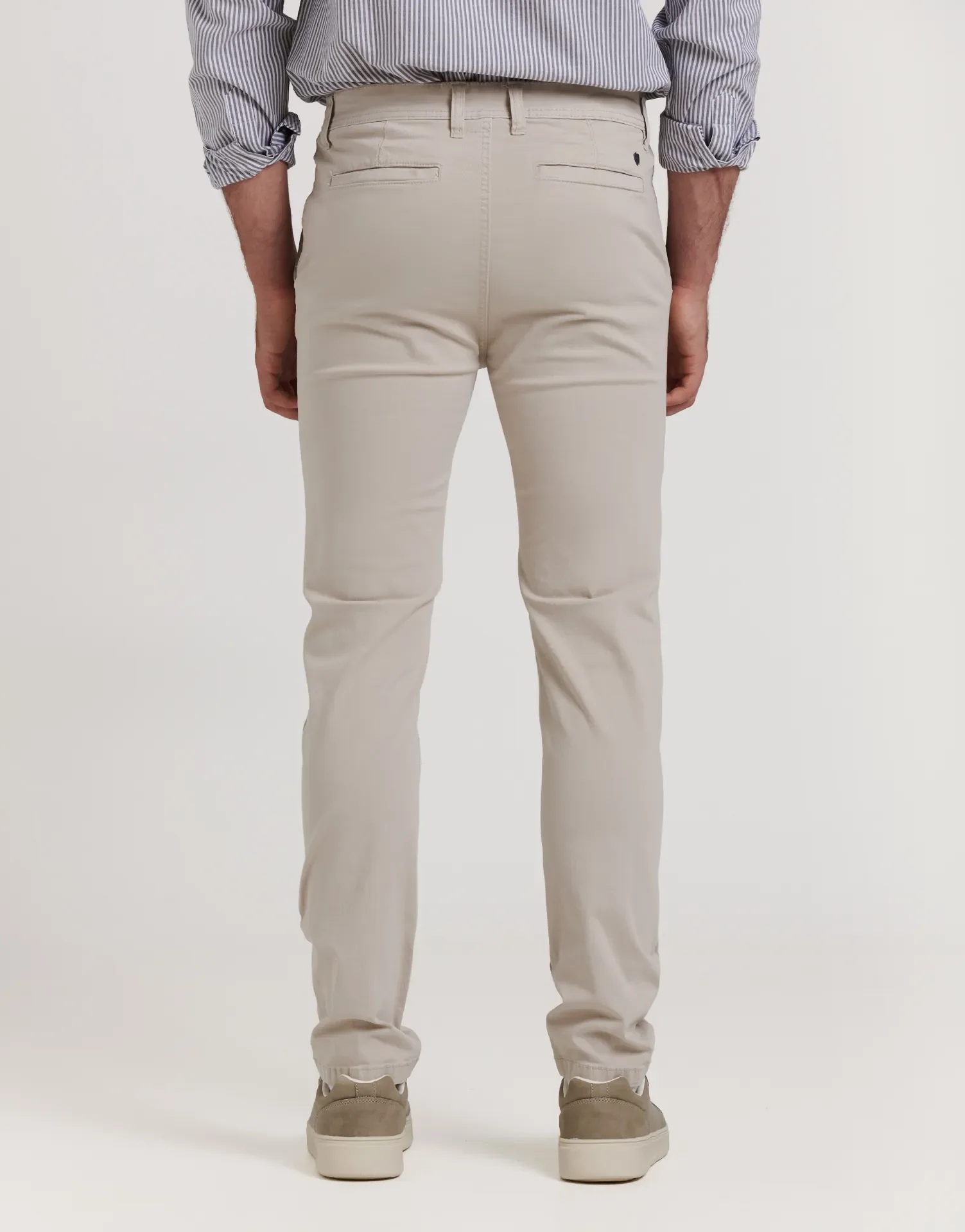 PANTALON CHINO BASIC SLIM Z00 - Image 10
