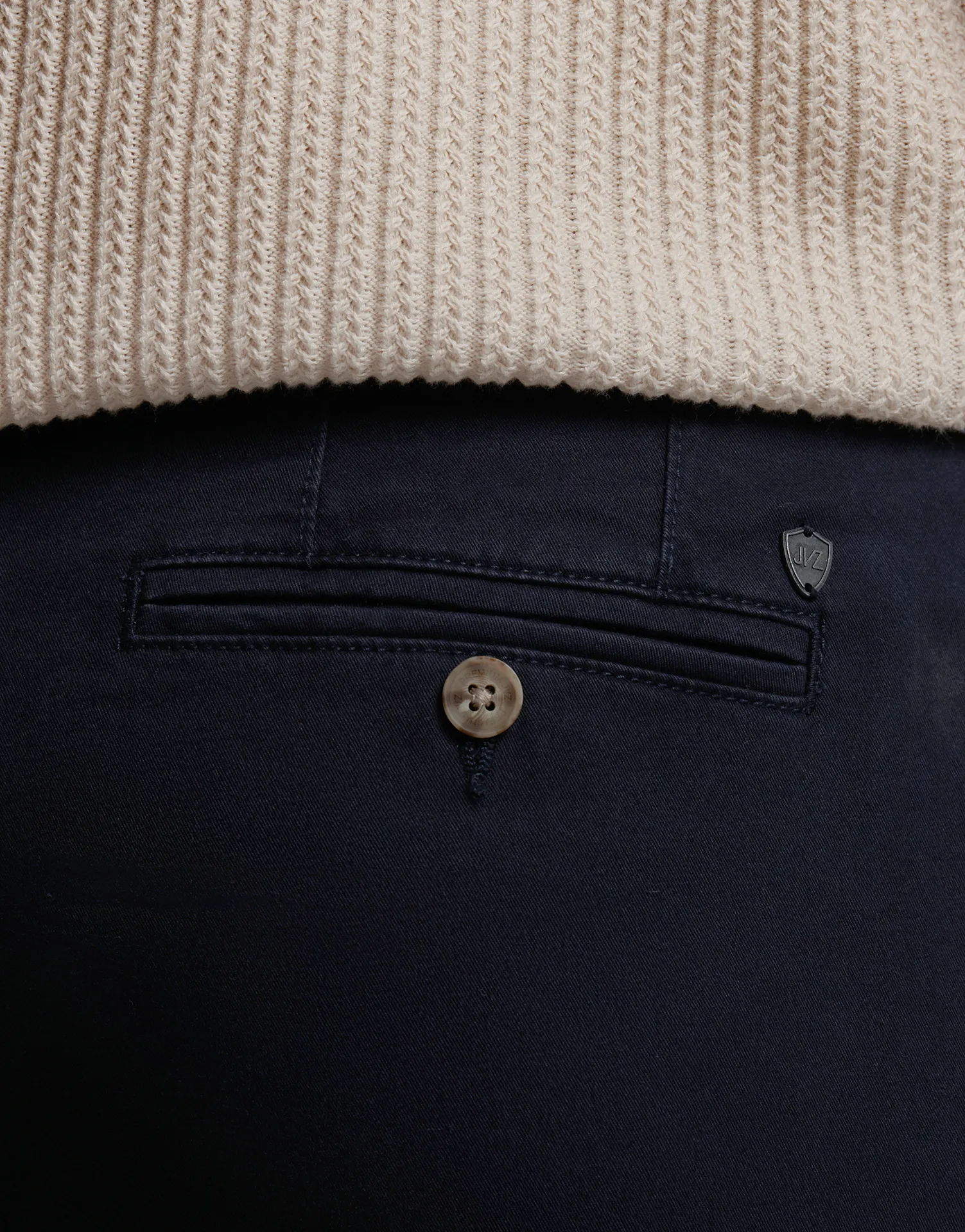 PANTALON CHINO PREMIUM BOLSILLOS Z06 - Image 44