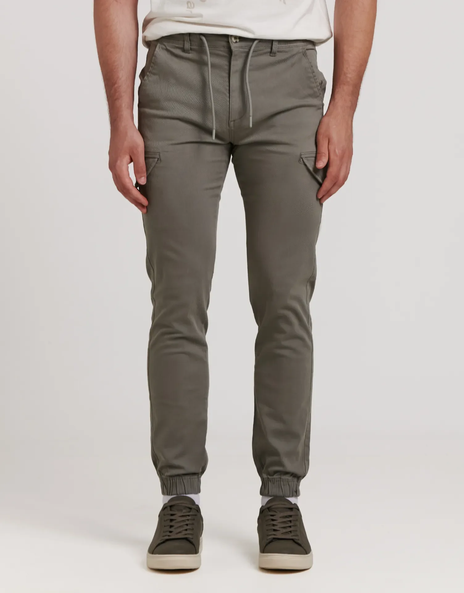 PANTALON JOGGER CARGO Z05 - Image 30