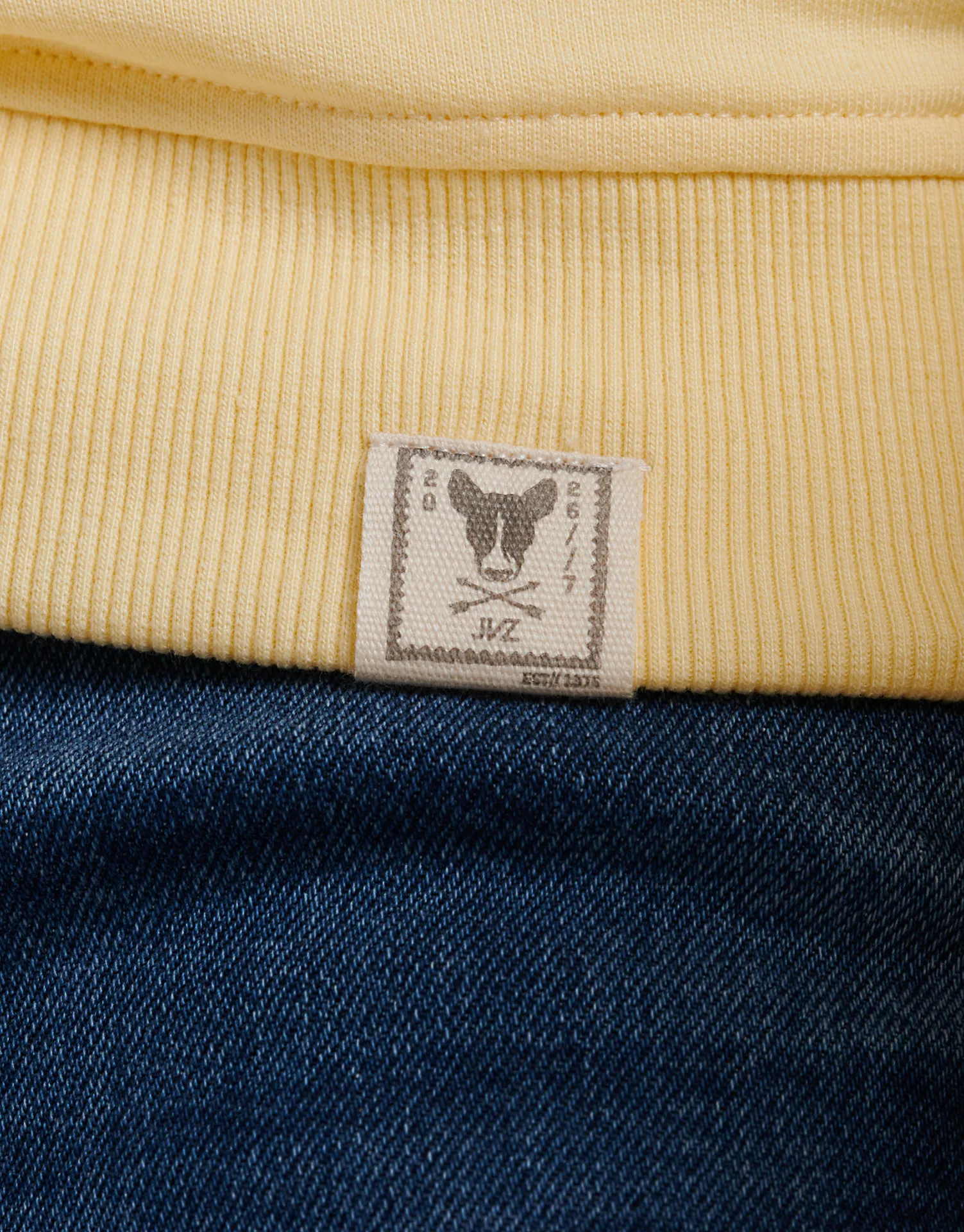 SUDADERA BASICA LOGO - Image 8