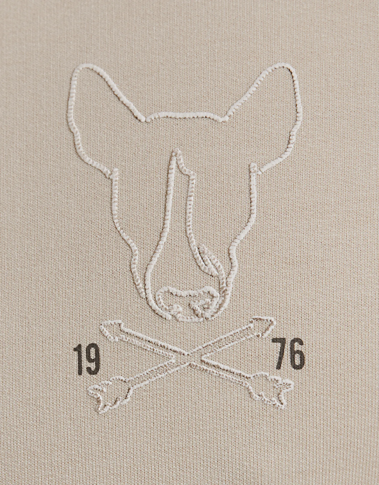 SUDADERA LOGO PERRO ESPALDA - Image 6